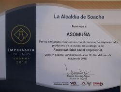 reconocimiento-asomuna-empresario-2018-3.jpg